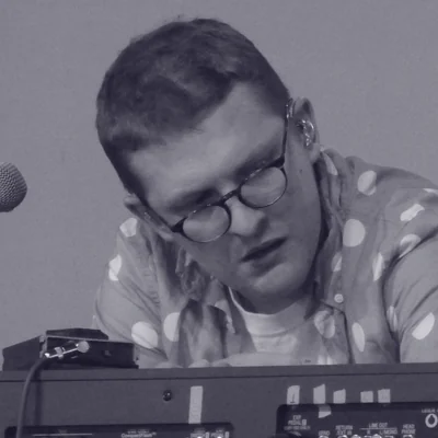 Portrait de Floating Points