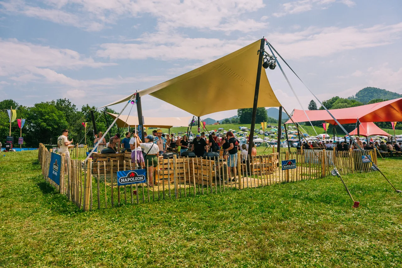 La Napoleon Grill Area du camping, le 3 juillet 2025.