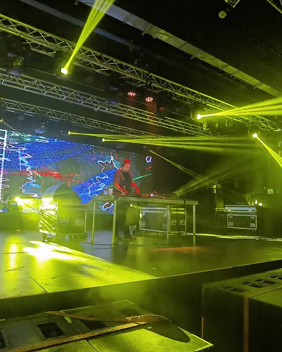 Photo de AkvaWaves x IAM : Juliet Fox (Akvárium Klub, Budapest, Hongrie, 19 septembre 2026)