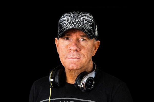 Photo of DJ Jean at Cyprus Avenue (Cyprus Avenue, Cork, Ireland, 14 November 2026)