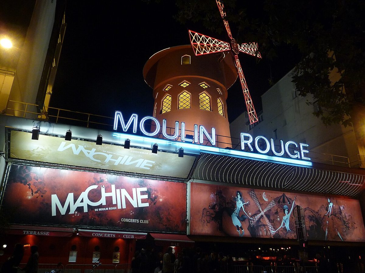 Photo of Il Est Vilaine à La Machine du Moulin Rouge (La Machine du Moulin Rouge, Paris, France, 1 April 2027)