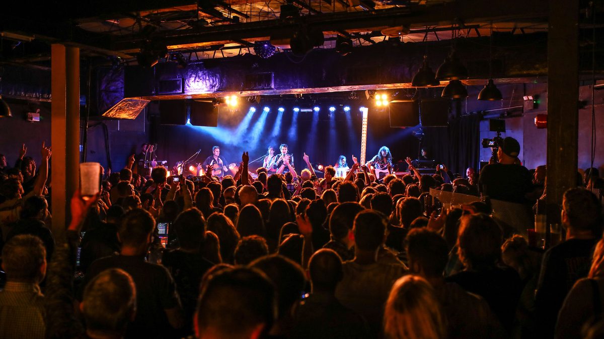 Photo de Encrypted Presents: Dennis Quin & Jamie Fielding (The Old Fire Station, Bournemouth, Royaume-Uni, 17 octobre 2026)