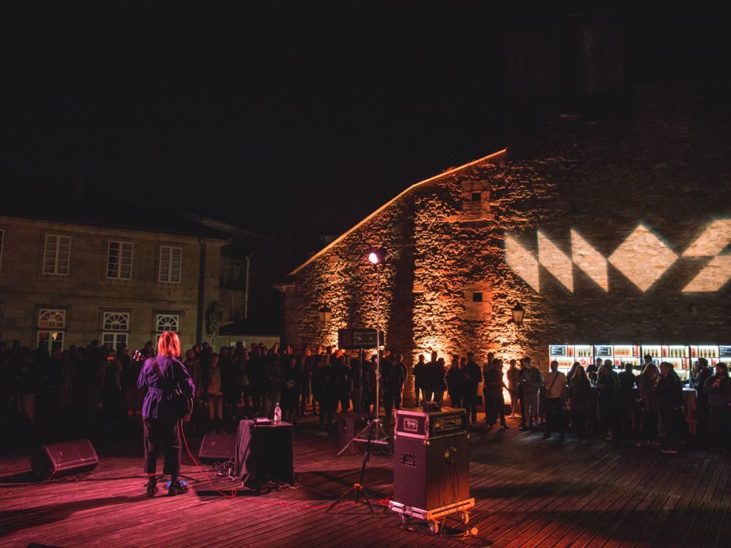 Photo de WOS Festival (Teatro Principal et divers lieux patrimoniaux de Saint-Jacques-de-Compostelle, Santiago de Compostela, Espagne, 11 septembre 2026)