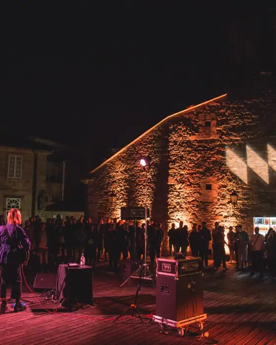 Photo de WOS Festival (Teatro Principal et divers lieux patrimoniaux de Saint-Jacques-de-Compostelle, Santiago de Compostela, Espagne, 11 septembre 2026)