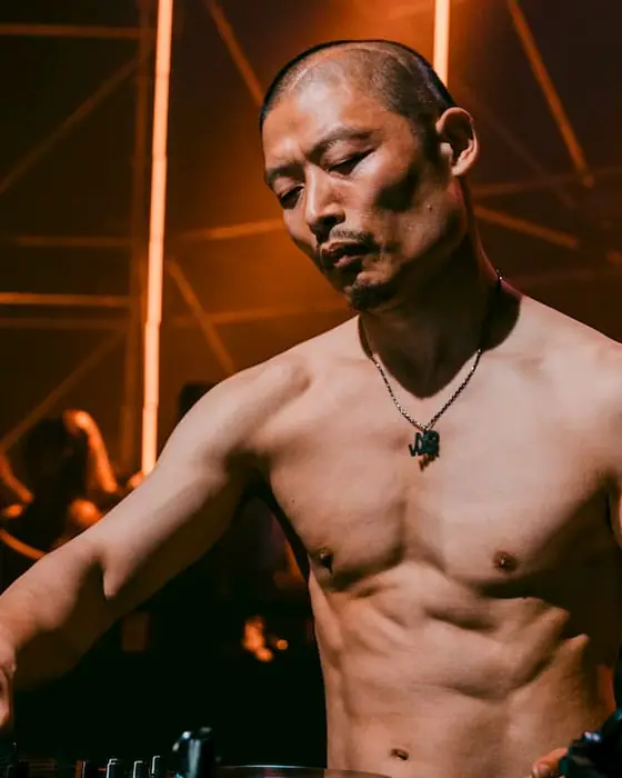 Photo de Yousuke Yukimatsu à l'Ancienne Belgique (Ancienne Belgique (AB), Brussels, Belgique, 19 mars 2027)